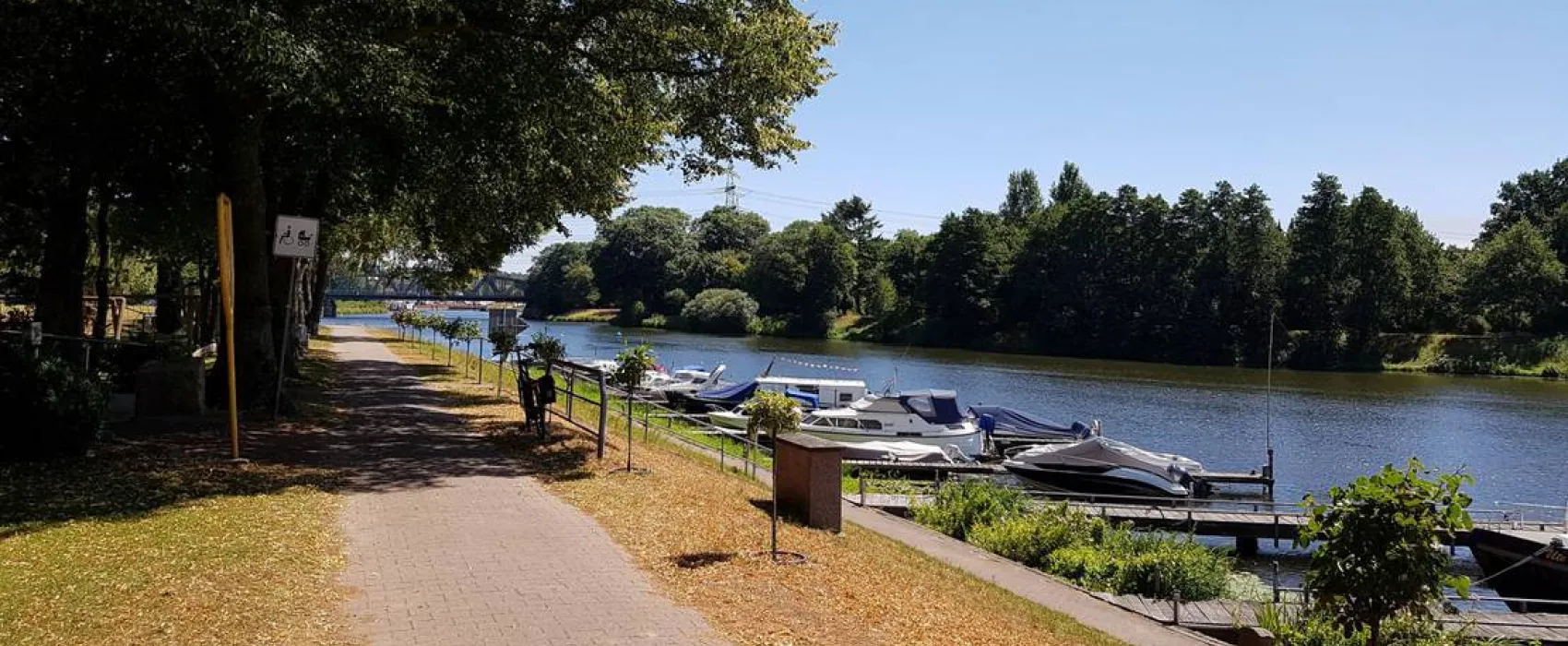 Camping Am Wasserfall