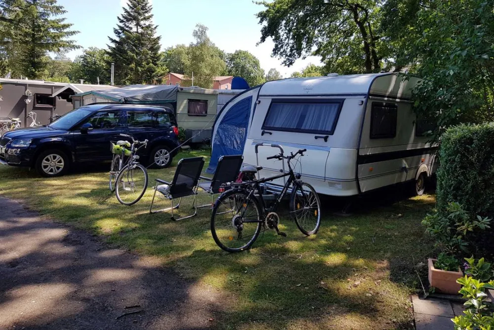 Camping Am Wasserfall