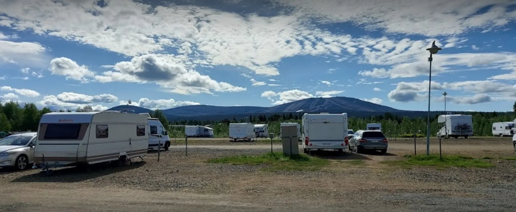 Ylläksen Ykkös Caravan