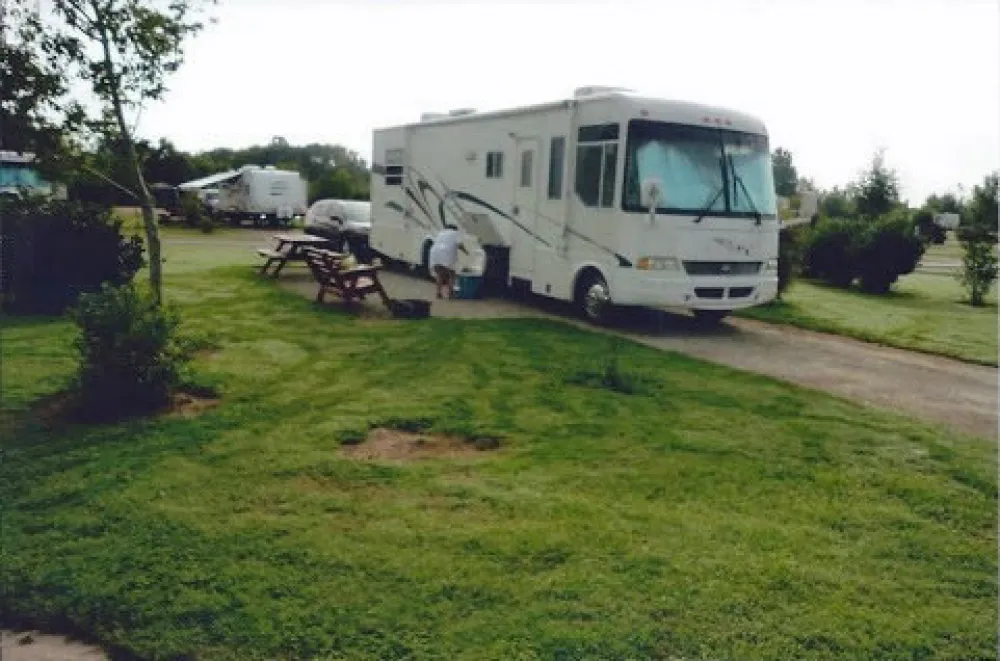 Suwannee River Rendezvous Resort & Campground