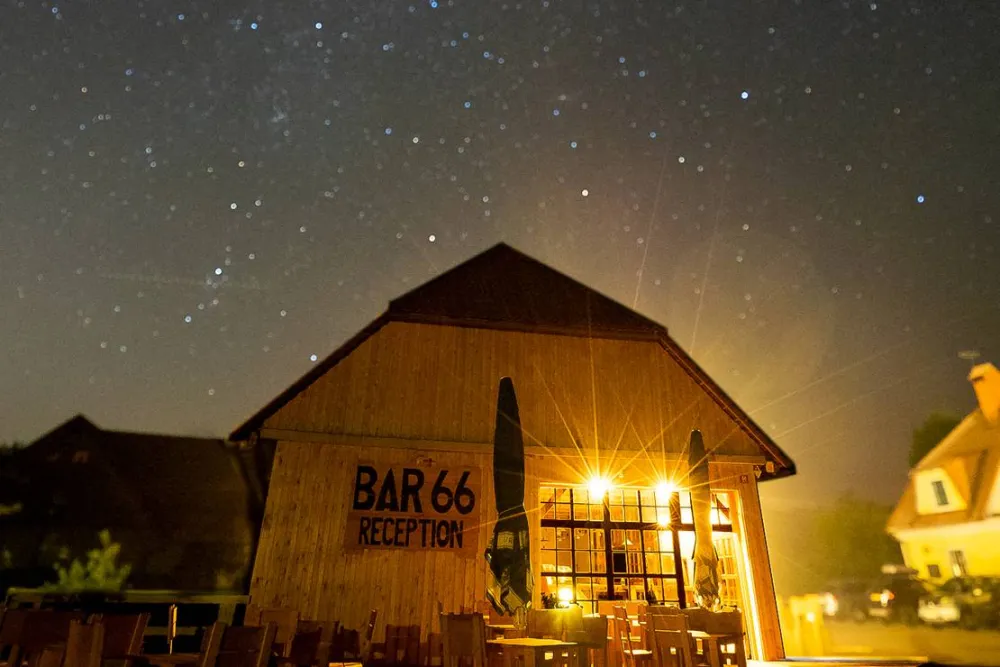 Camping Plana & Bar 66