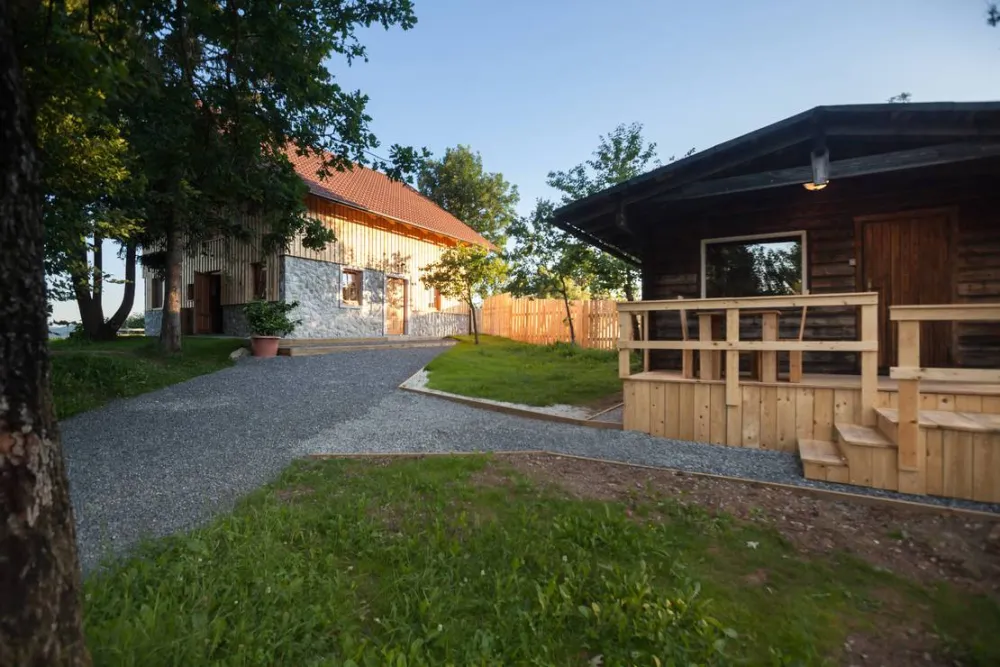 Camping Plana & Bar 66