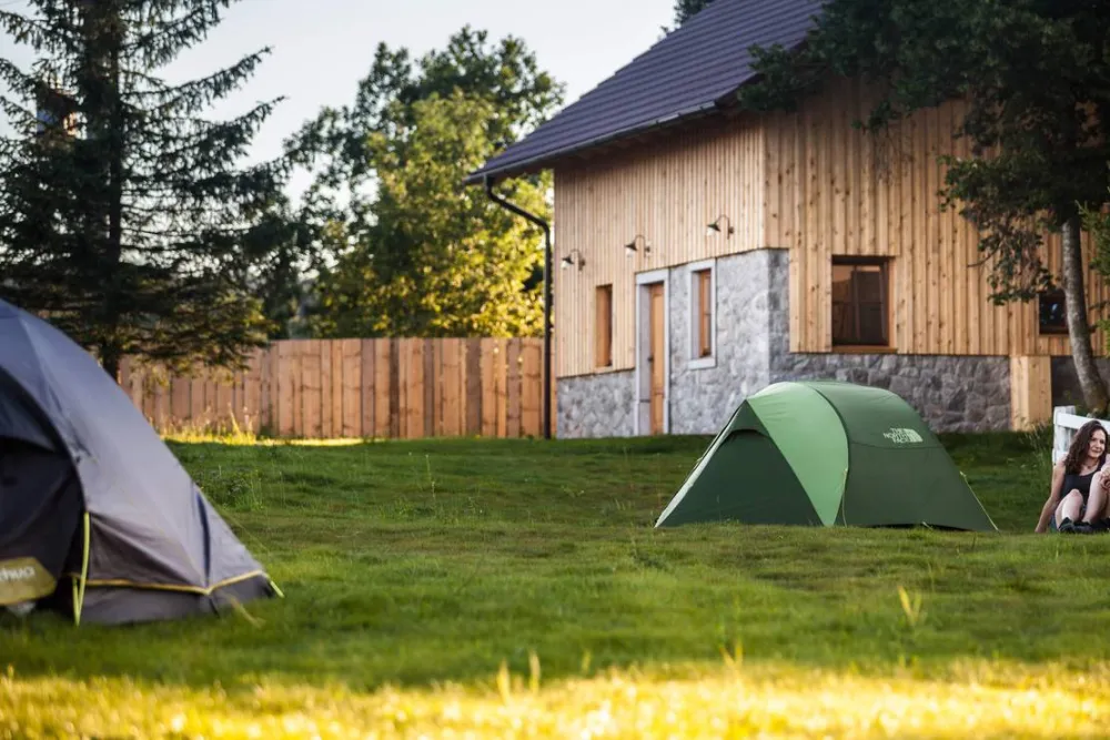 Camping Plana & Bar 66