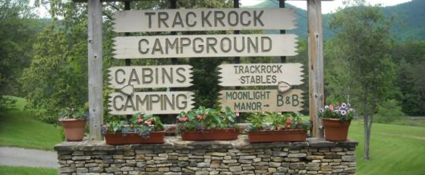 Trackrock Campground & Cabins
