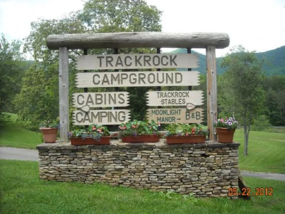Trackrock Campground & Cabins