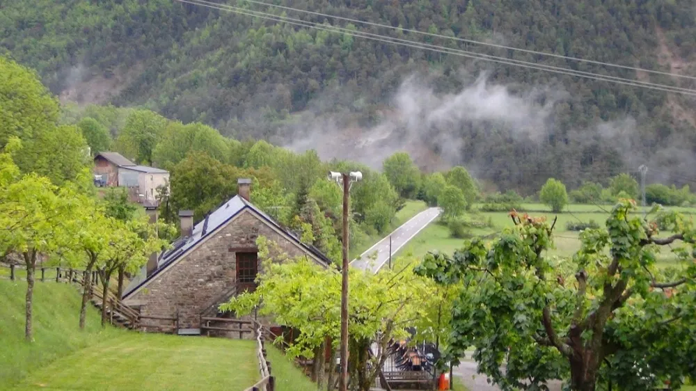 Camping, Bungalows y Hotel Viu