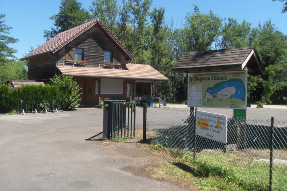 Camping le Chapeau Chinois