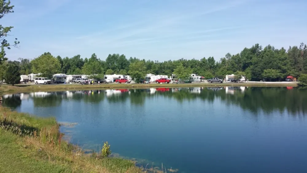Yogi Bear's Jellystone Park™ at Daddy Joe's