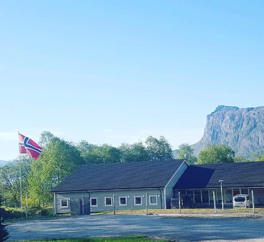 Sognhostel og camping