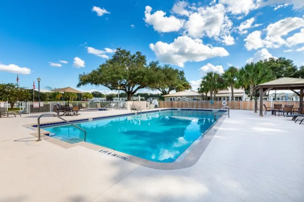 Paradise Oaks RV Resort