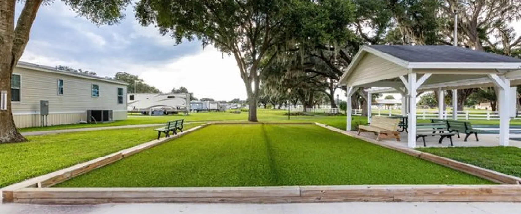 Paradise Oaks RV Resort