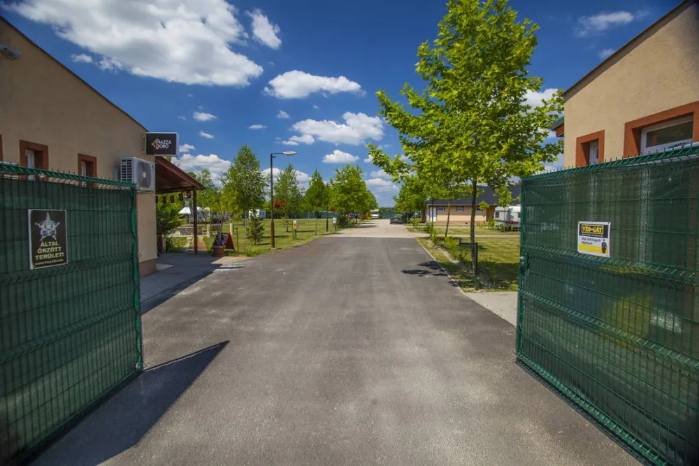 Thermal Camping Aqua Land