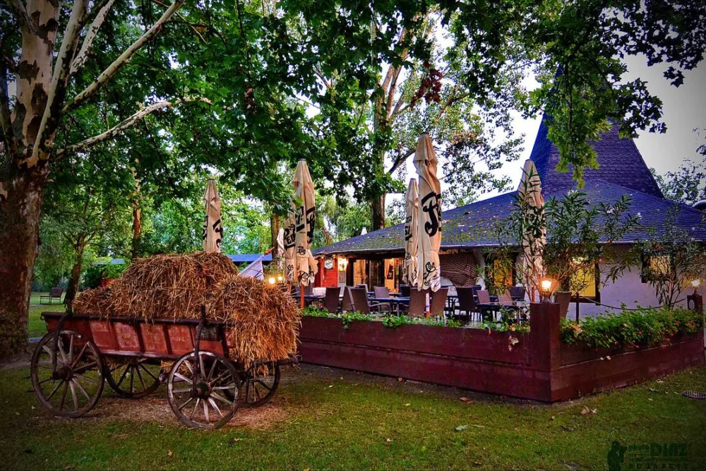 Thermal Camping Aqua Land