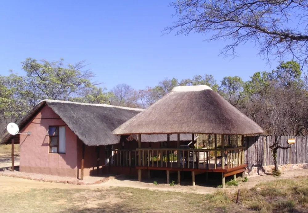Madikela Game Lodge
